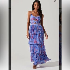 ASTR Daytona Pleated Floral Maxi Dress